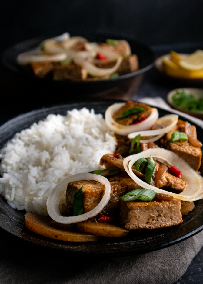 Vegan Tofu Bistek Tagalog (Filipino "Beef" Steak) - The Earth Kitchen